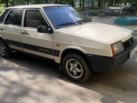 ВАЗ 21099 1998 в Кривом Роге на Automoto.ua Бежевый ВАЗ 21099, объемом двигателя 1.5 л и пробегом 150 тыс. км за 1150 $, фото 1 на Automoto.ua