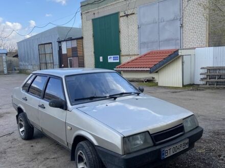 ВАЗ 21099 1999 в Херсоне на Automoto.ua Бежевый ВАЗ 21099, объемом двигателя 1.5 л и пробегом 100 тыс. км за 1350 $, фото 1 на Automoto.ua