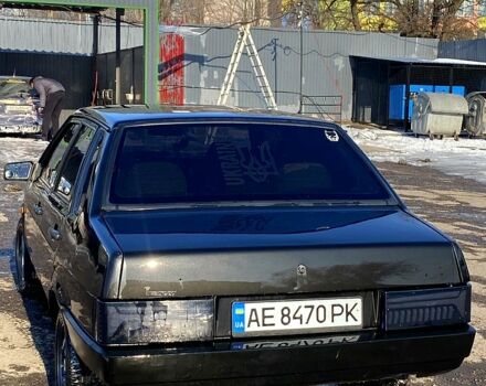 Чорний ВАЗ 21099, об'ємом двигуна 1.5 л та пробігом 0 тис. км за 1900 $, фото 4 на Automoto.ua