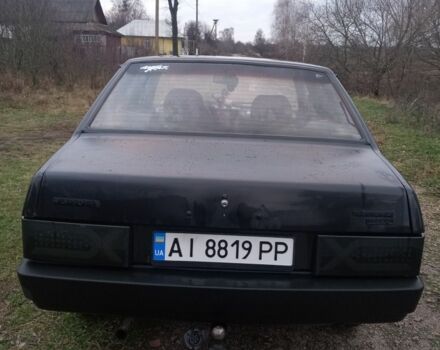 Черный ВАЗ 21099, объемом двигателя 1.5 л и пробегом 230 тыс. км за 1108 $, фото 7 на Automoto.ua