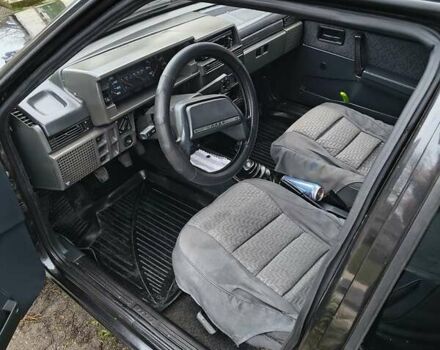 Черный ВАЗ 21099, объемом двигателя 1.6 л и пробегом 150 тыс. км за 2500 $, фото 4 на Automoto.ua