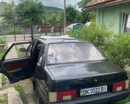 Чорний ВАЗ 21099, об'ємом двигуна 1.5 л та пробігом 50 тис. км за 500 $, фото 4 на Automoto.ua