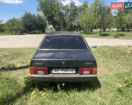 Черный ВАЗ 21099, объемом двигателя 1.5 л и пробегом 180 тыс. км за 750 $, фото 4 на Automoto.ua