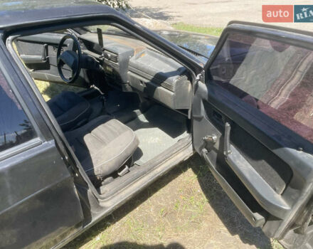 Черный ВАЗ 21099, объемом двигателя 1.5 л и пробегом 180 тыс. км за 750 $, фото 3 на Automoto.ua