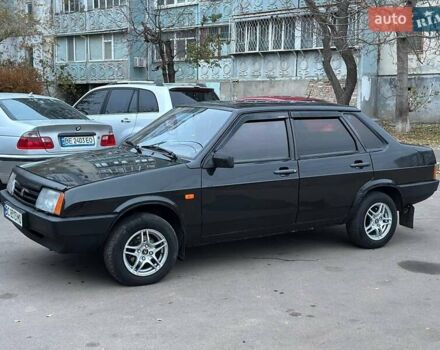 Черный ВАЗ 21099, объемом двигателя 1.5 л и пробегом 160 тыс. км за 2000 $, фото 6 на Automoto.ua