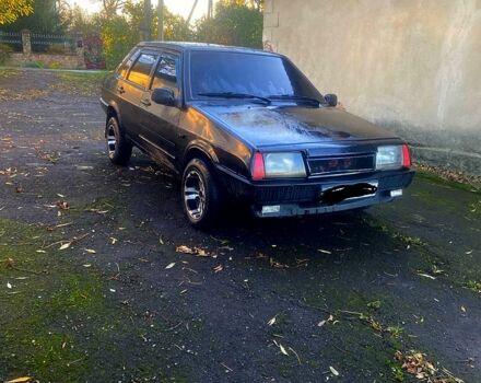 Черный ВАЗ 21099, объемом двигателя 1.5 л и пробегом 250 тыс. км за 700 $, фото 4 на Automoto.ua