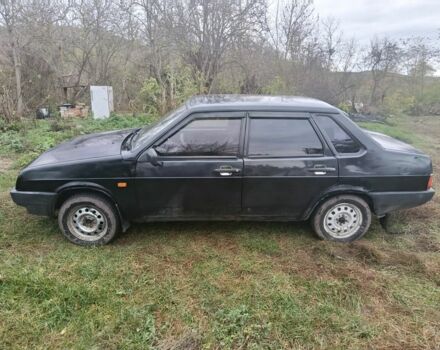 Черный ВАЗ 21099, объемом двигателя 1.5 л и пробегом 275 тыс. км за 1072 $, фото 1 на Automoto.ua