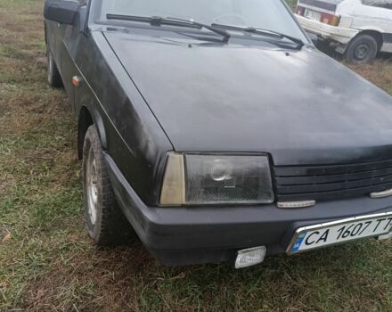 Черный ВАЗ 21099, объемом двигателя 1.5 л и пробегом 275 тыс. км за 1072 $, фото 2 на Automoto.ua