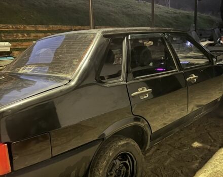 Чорний ВАЗ 21099, об'ємом двигуна 1.6 л та пробігом 145 тис. км за 880 $, фото 2 на Automoto.ua