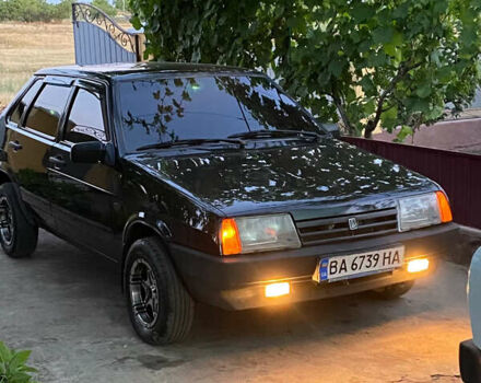Черный ВАЗ 21099, объемом двигателя 1.5 л и пробегом 210 тыс. км за 2200 $, фото 2 на Automoto.ua