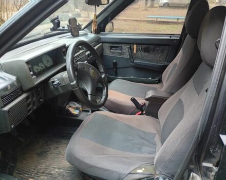 Черный ВАЗ 21099, объемом двигателя 1.5 л и пробегом 245 тыс. км за 946 $, фото 5 на Automoto.ua