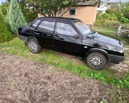 Чорний ВАЗ 21099, об'ємом двигуна 1.6 л та пробігом 237 тис. км за 1300 $, фото 4 на Automoto.ua