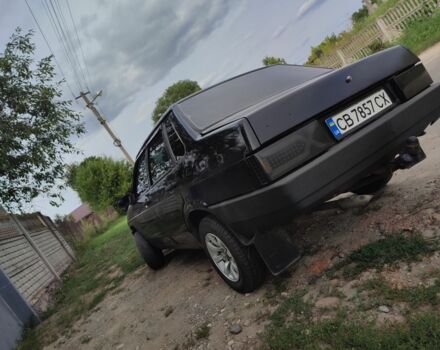 Черный ВАЗ 21099, объемом двигателя 1.6 л и пробегом 280 тыс. км за 1350 $, фото 3 на Automoto.ua