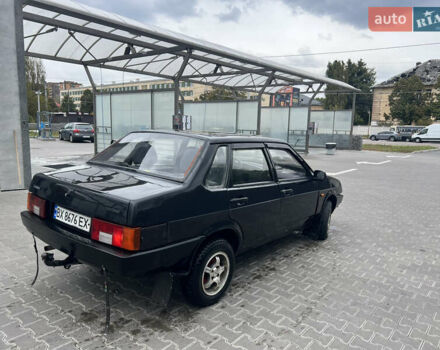 Черный ВАЗ 21099, объемом двигателя 1.6 л и пробегом 400 тыс. км за 1250 $, фото 4 на Automoto.ua
