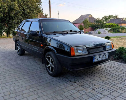 Чорний ВАЗ 21099, об'ємом двигуна 1.6 л та пробігом 50 тис. км за 2750 $, фото 2 на Automoto.ua