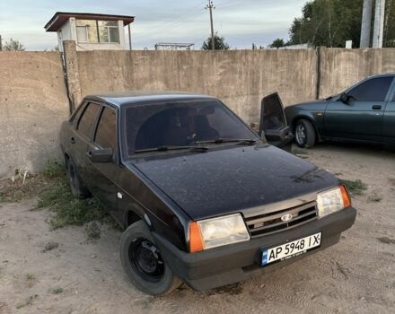 Черный ВАЗ 21099, объемом двигателя 1.6 л и пробегом 250 тыс. км за 1400 $, фото 2 на Automoto.ua