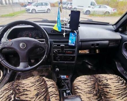 Черный ВАЗ 21099, объемом двигателя 1.6 л и пробегом 125 тыс. км за 1650 $, фото 10 на Automoto.ua