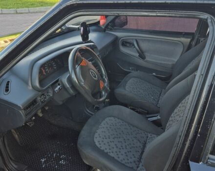 Черный ВАЗ 21099, объемом двигателя 1.6 л и пробегом 250 тыс. км за 2100 $, фото 2 на Automoto.ua