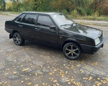 Черный ВАЗ 21099, объемом двигателя 1.6 л и пробегом 160 тыс. км за 1100 $, фото 2 на Automoto.ua