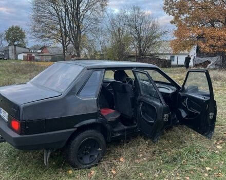 ВАЗ 21099 2007 у Житомирі на Automoto.ua Чорний ВАЗ 21099, об'ємом двигуна 1.6 л та пробігом 200 тис. км за 1500 $, фото 2 на Automoto.ua