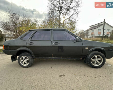 Черный ВАЗ 21099, объемом двигателя 1.6 л и пробегом 240 тыс. км за 1500 $, фото 3 на Automoto.ua