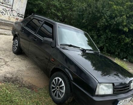 Чорний ВАЗ 21099, об'ємом двигуна 1.5 л та пробігом 200 тис. км за 1100 $, фото 1 на Automoto.ua