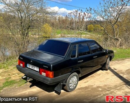 Чорний ВАЗ 21099, об'ємом двигуна 1.6 л та пробігом 180 тис. км за 2100 $, фото 2 на Automoto.ua