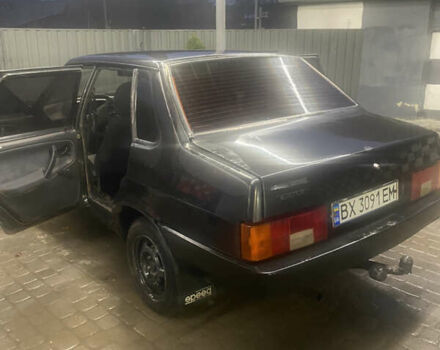Черный ВАЗ 21099, объемом двигателя 1.6 л и пробегом 165 тыс. км за 2600 $, фото 4 на Automoto.ua