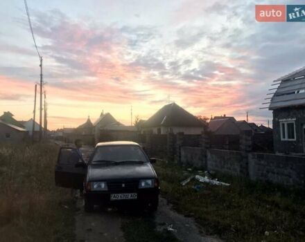 Черный ВАЗ 21099, объемом двигателя 1.6 л и пробегом 280 тыс. км за 1100 $, фото 4 на Automoto.ua