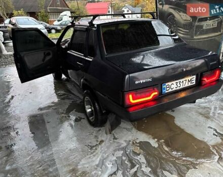 Черный ВАЗ 21099, объемом двигателя 1.6 л и пробегом 544 тыс. км за 1650 $, фото 3 на Automoto.ua