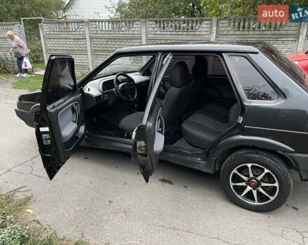Чорний ВАЗ 21099, об'ємом двигуна 1.6 л та пробігом 140 тис. км за 1300 $, фото 6 на Automoto.ua