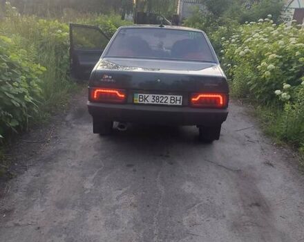 Черный ВАЗ 21099, объемом двигателя 1.6 л и пробегом 135 тыс. км за 2000 $, фото 3 на Automoto.ua