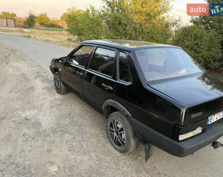 Черный ВАЗ 21099, объемом двигателя 1.6 л и пробегом 300 тыс. км за 1800 $, фото 8 на Automoto.ua