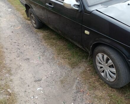 Черный ВАЗ 21099, объемом двигателя 1.6 л и пробегом 777 тыс. км за 1650 $, фото 2 на Automoto.ua