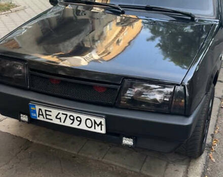 Черный ВАЗ 21099, объемом двигателя 1.6 л и пробегом 345 тыс. км за 2100 $, фото 4 на Automoto.ua