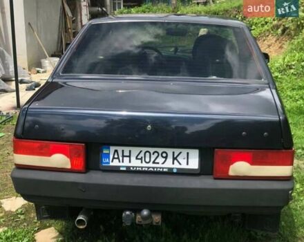 Черный ВАЗ 21099, объемом двигателя 1.6 л и пробегом 207 тыс. км за 2000 $, фото 2 на Automoto.ua