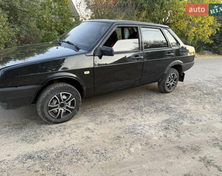 Черный ВАЗ 21099, объемом двигателя 1.6 л и пробегом 300 тыс. км за 1800 $, фото 4 на Automoto.ua
