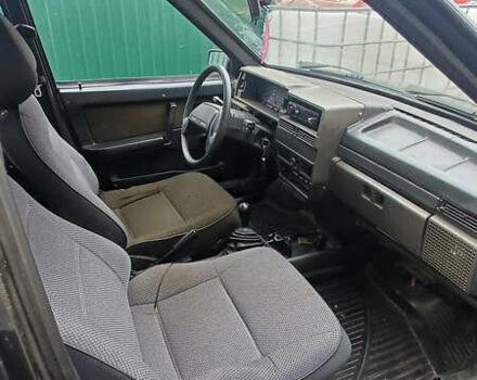 Чорний ВАЗ 21099, об'ємом двигуна 1.6 л та пробігом 141 тис. км за 1850 $, фото 5 на Automoto.ua