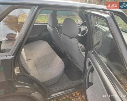 Черный ВАЗ 21099, объемом двигателя 1.6 л и пробегом 148 тыс. км за 2000 $, фото 10 на Automoto.ua