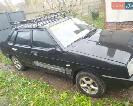 Черный ВАЗ 21099, объемом двигателя 1.6 л и пробегом 217 тыс. км за 2000 $, фото 2 на Automoto.ua