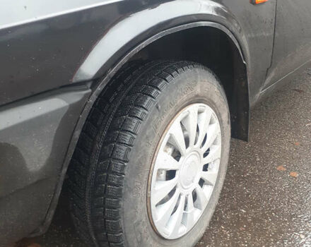 Черный ВАЗ 21099, объемом двигателя 1.6 л и пробегом 190 тыс. км за 2000 $, фото 9 на Automoto.ua