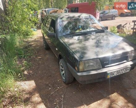 Черный ВАЗ 21099, объемом двигателя 1.6 л и пробегом 135 тыс. км за 2000 $, фото 4 на Automoto.ua