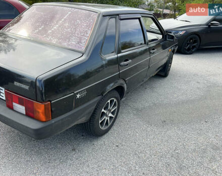 Чорний ВАЗ 21099, об'ємом двигуна 1.6 л та пробігом 200 тис. км за 1100 $, фото 3 на Automoto.ua