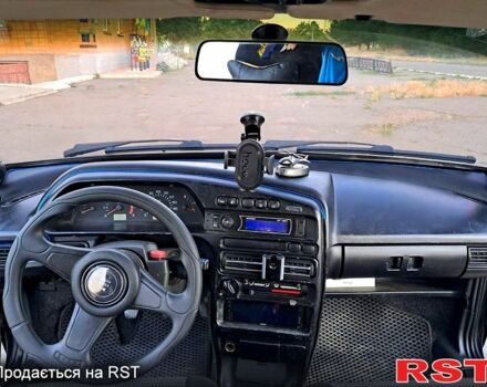Черный ВАЗ 21099, объемом двигателя 1.6 л и пробегом 120 тыс. км за 2000 $, фото 4 на Automoto.ua