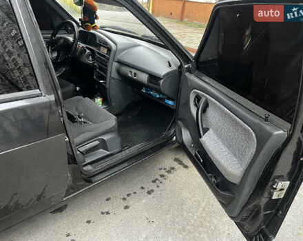 Черный ВАЗ 21099, объемом двигателя 1.6 л и пробегом 99 тыс. км за 2500 $, фото 3 на Automoto.ua