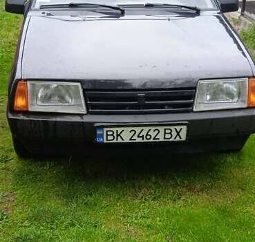 Чорний ВАЗ 21099, об'ємом двигуна 1.6 л та пробігом 128 тис. км за 2750 $, фото 6 на Automoto.ua