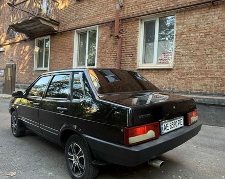 Черный ВАЗ 21099, объемом двигателя 1.6 л и пробегом 189 тыс. км за 1650 $, фото 2 на Automoto.ua