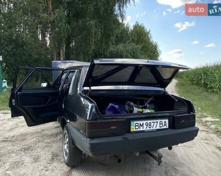 Черный ВАЗ 21099, объемом двигателя 1.6 л и пробегом 1000 тыс. км за 1500 $, фото 4 на Automoto.ua