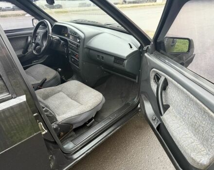 Черный ВАЗ 21099, объемом двигателя 1.6 л и пробегом 167 тыс. км за 1893 $, фото 10 на Automoto.ua