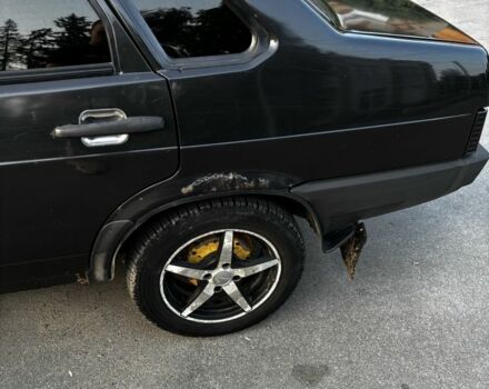 Чорний ВАЗ 21099, об'ємом двигуна 1.6 л та пробігом 182 тис. км за 1700 $, фото 2 на Automoto.ua